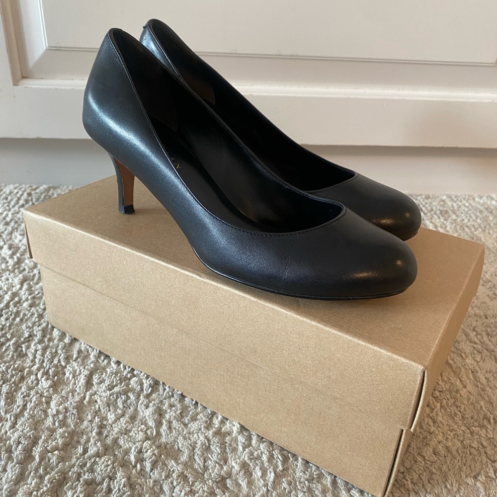 Cole Haan Black Air Talia Mid Pump Size 6